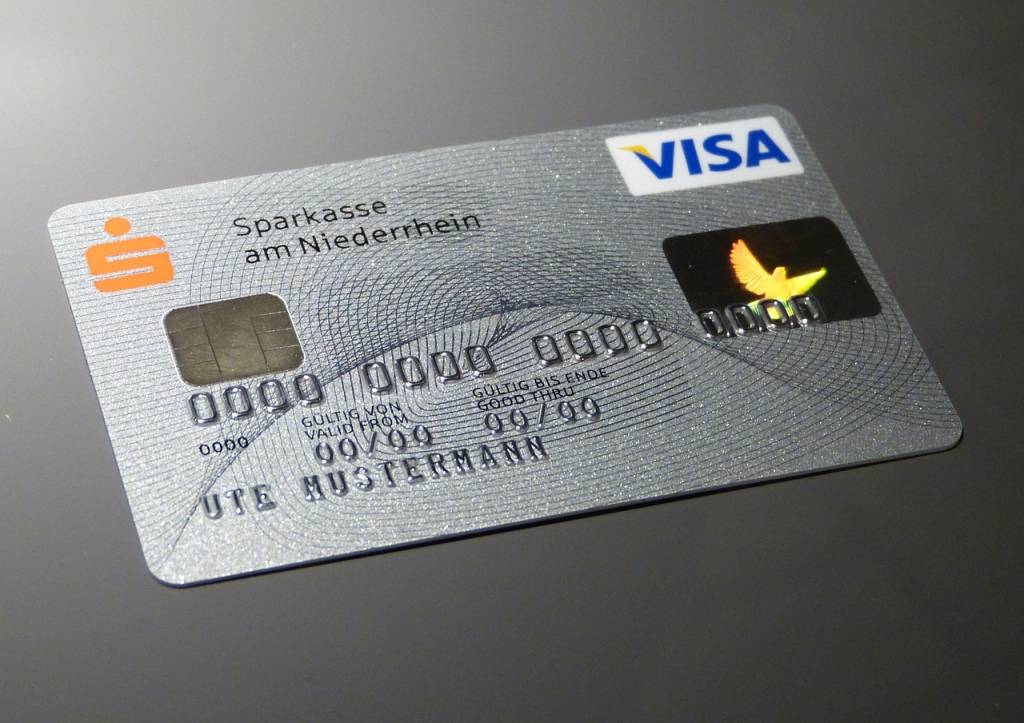 Comment bien gérer son budget avec une carte de débit